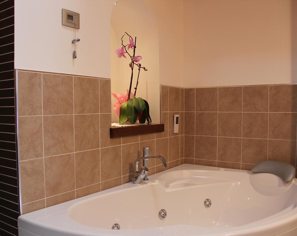 Albergo Edelweiss - Larespa クロード エクステリア 写真